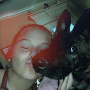 Meet your Posher, Abigail